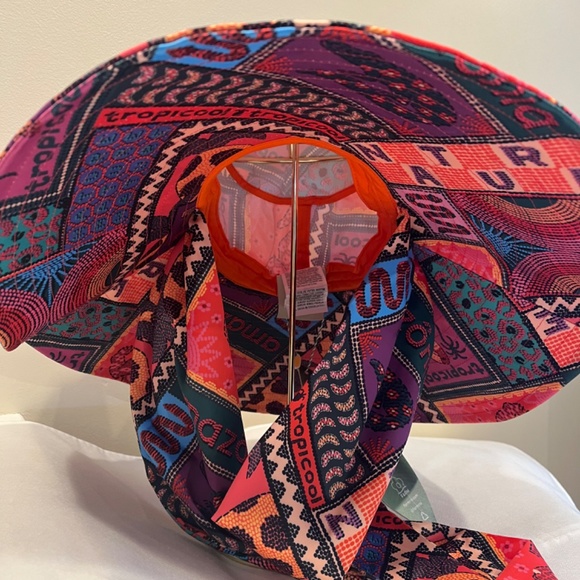 Farm Rio Dotted Patchwork Scarf Tropical Amazon Jungle Summer Beach Hat Packable - Picture 8 of 9